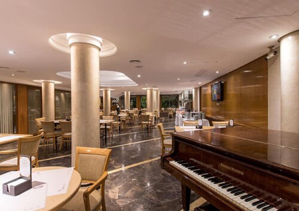 Hotel Solans Riviera Rosário Exterior foto